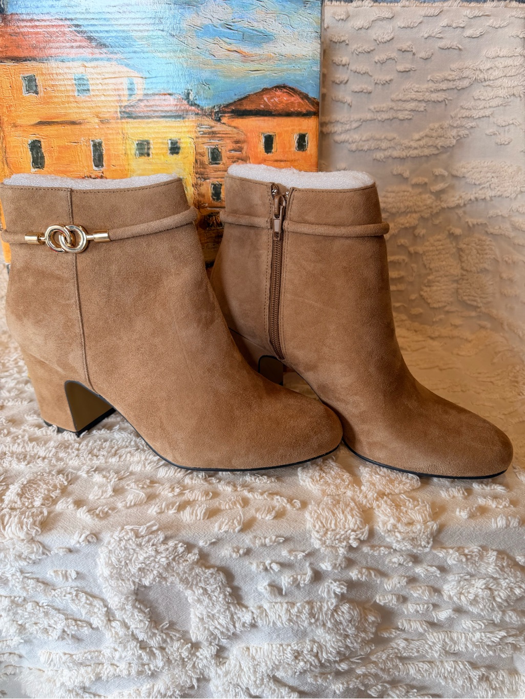 Bella Vita Tan Suede Block Heel Ankle Boots With Gold Accent 690